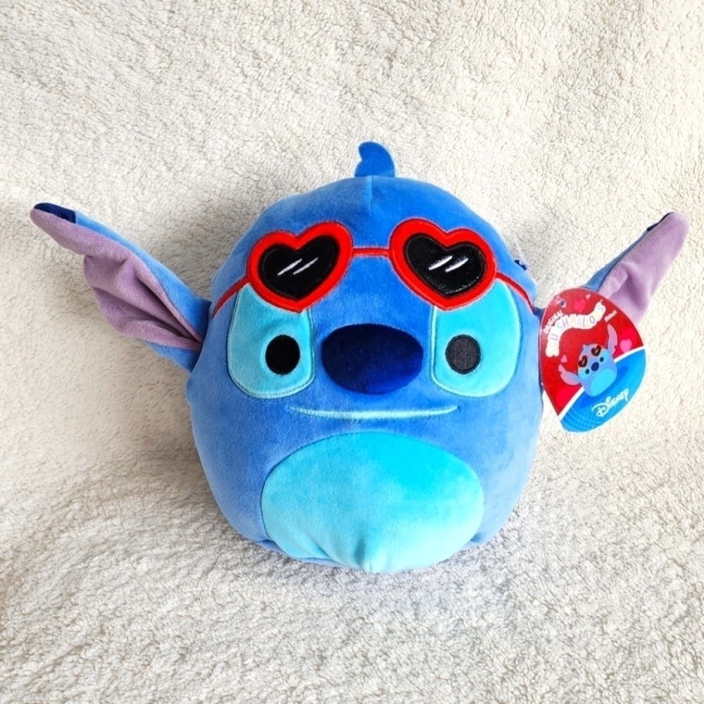 New limitedoriginal Squishmallow Disney Stitch with heart shaped glasses, 8in